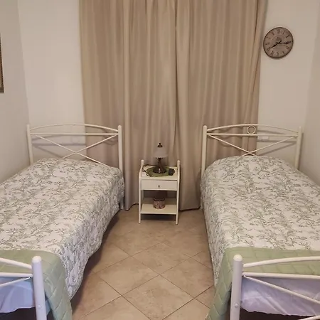 Tsihlasrooms * Agria